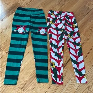 Christmas LuLaRoe one size leggings.